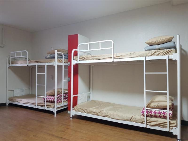 Kimchee Busan Downtown Guesthouse Dış mekan fotoğraf